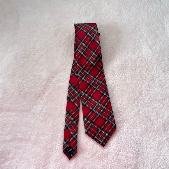 Jos. A. Bank Other - JOS A Bank Executive Collection Red Plaid and Check Silk Tie 61" 3.5 "‎